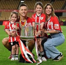 QPR球员谢尔因保护母亲用石头砸伤一男子，事后公开致歉