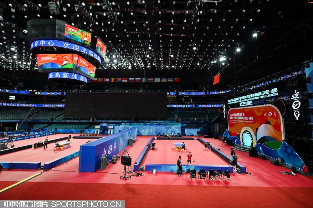 自由式滑雪——国际雪联世界杯（利维尼奥站）：孙佳旭获男子空中技巧亚军